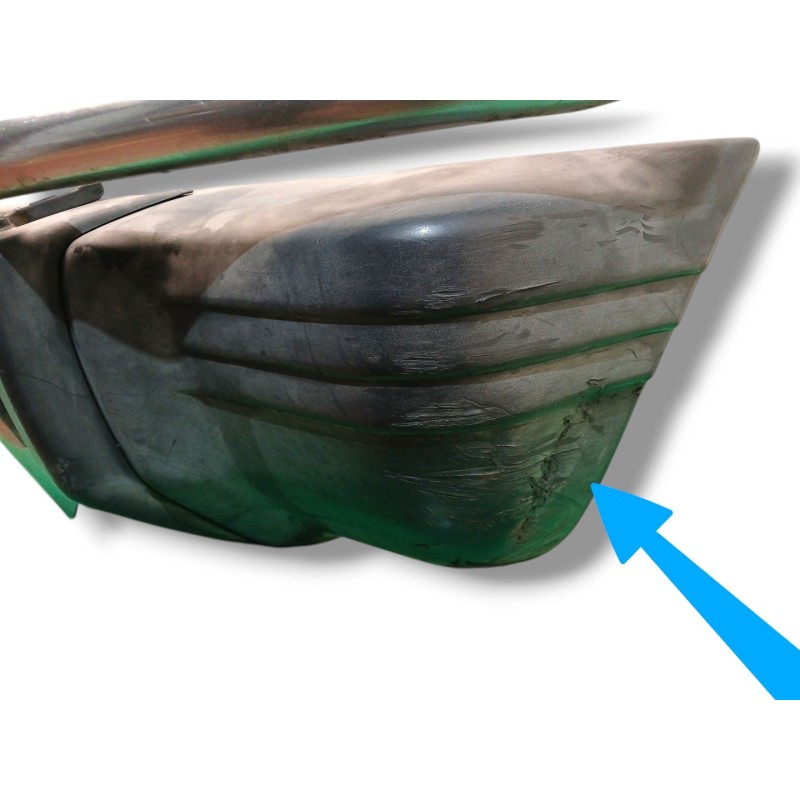PARAGOLPES DELANTERO MB831049 MB831050